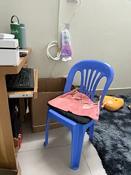 Linh linh01 online show from September 24, 5:44 am