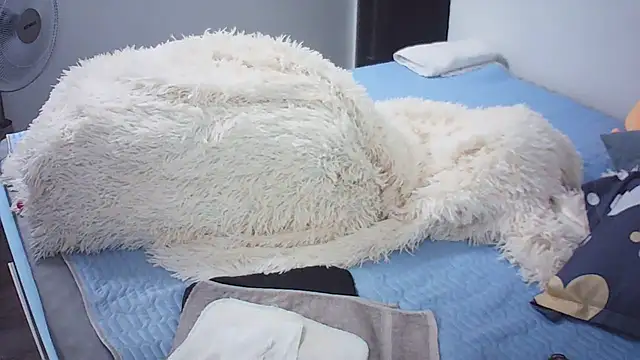 Linh linh01 online show from October 23, 3:44 pm