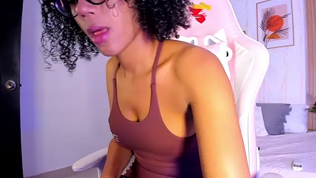 Ayleen Dunkan online show from October 31, 12:39 pm