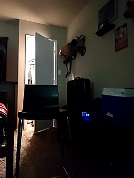 Snapshot of tangaman2280 chatting on December 14, 4:29 am tangaman2280 online show from December 14, 4:29 am