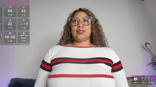 kiut lili online show from September 23, 7:50 pm