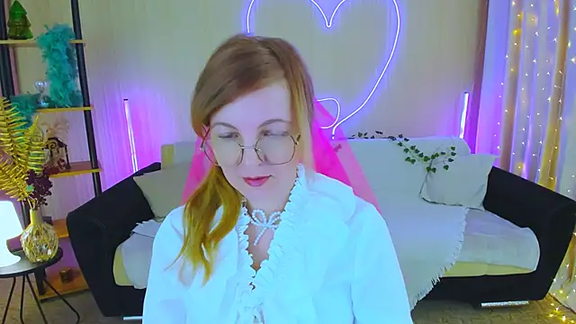 YourUniverser online show from February 1, 9:41 am