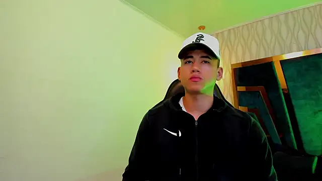 Draven Marceaux online show from September 25, 11:36 am