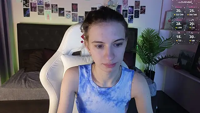 kaleriyaa  online show from December 3, 1:35 am