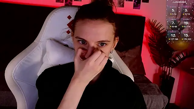 kaleriyaa  online show from January 9, 1:30 am