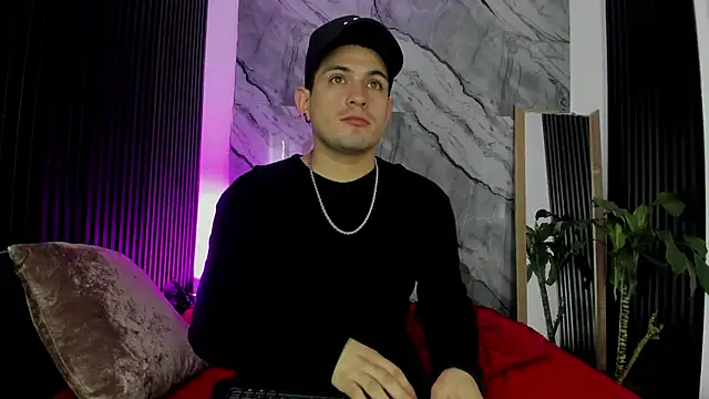 Snapshot of William_Steel_ chatting on September 10, 11:54 am William Steel online show from September 10, 11:54 am