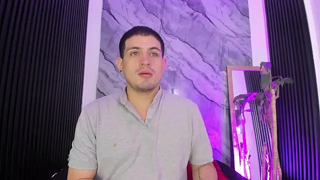 Snapshot of William_Steel_ chatting on September 19, 11:33 am William Steel online show from September 19, 11:33 am