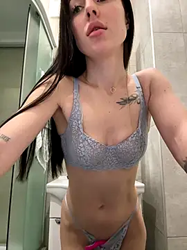 Snapshot of SakuraSara chatting on November 25, 3:50 am SakuraSara online show from November 25, 3:50 am