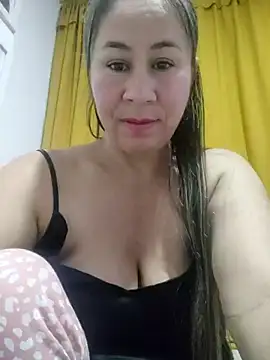 Nala1986 online show from November 3, 11:37 pm