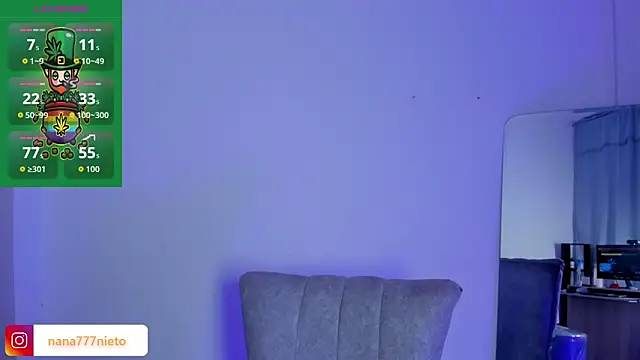 Snapshot of _nana777 chatting on October 21, 12:44 am nana777 online show from October 21, 12:44 am