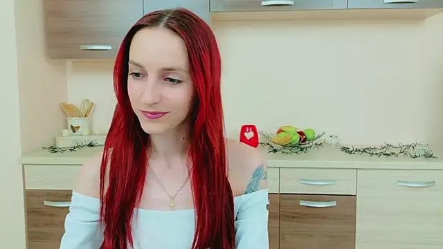 Julia Jae online show from March 28, 6:13 am