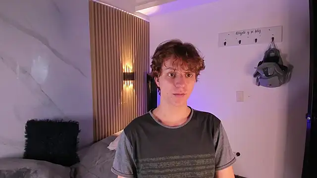 IM DAREN online show from December 23, 3:04 am