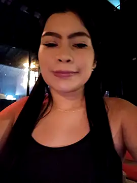 Snapshot of LunaaRosse chatting on September 28, 4:18 am LunaaRosse online show from September 28, 4:18 am