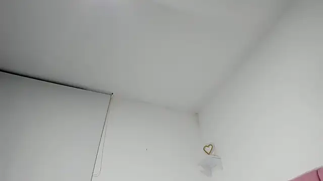 Snapshot of linda_skinny chatting on September 15, 10:04 am linda skinny online show from September 15, 10:04 am