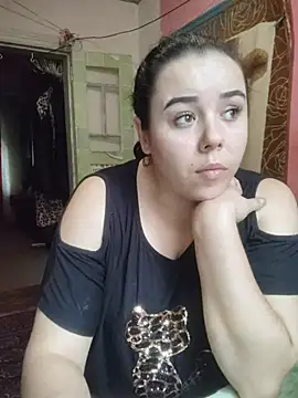 Snapshot of CutieMarine chatting on December 3, 10:46 am CutieMarine online show from December 3, 10:46 am