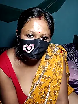 Snapshot of Hotty-rosni chatting on October 31, 12:00 am Hotty-rosni online show from October 31, 12:00 am