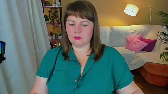 CrystaalStaar online show from September 29, 7:51 pm