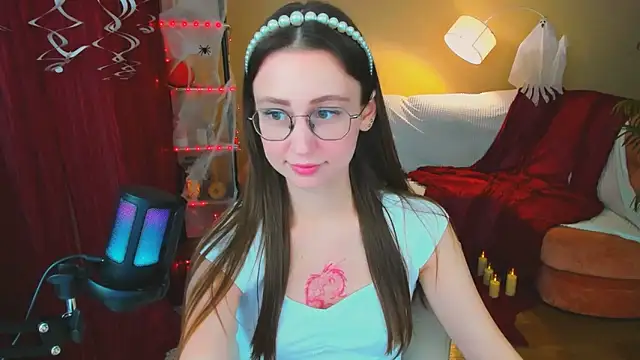 YourLovellyStory online show from October 24, 4:25 pm