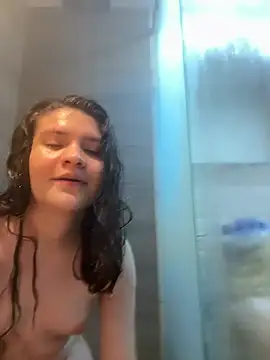 Emilyybennet  online show from February 12, 4:07 am