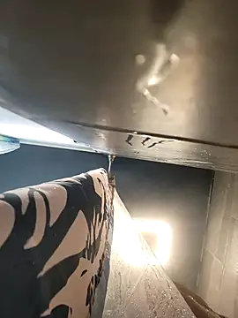 chocolate bella online show from October 3, 9:23 pm