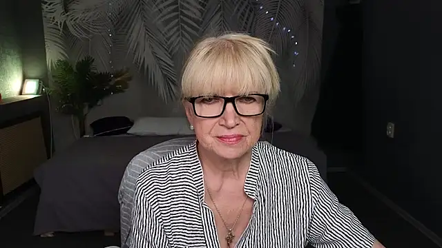 Sabina Ros online show from September 26, 7:23 am