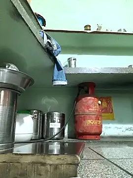 Love-pari077 online show from October 12, 12:31 am