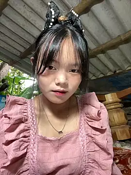 Snapshot of AdamLazis chatting on September 10, 12:21 am AdamLazis online show from September 10, 12:21 am