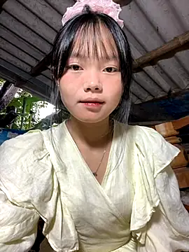 Snapshot of AdamLazis chatting on September 11, 12:44 am AdamLazis online show from September 11, 12:44 am