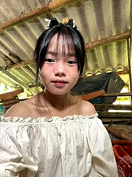 Snapshot of AdamLazis chatting on September 14, 12:21 am AdamLazis online show from September 14, 12:21 am