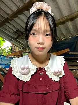 Snapshot of AdamLazis chatting on September 27, 1:21 am AdamLazis online show from September 27, 1:21 am