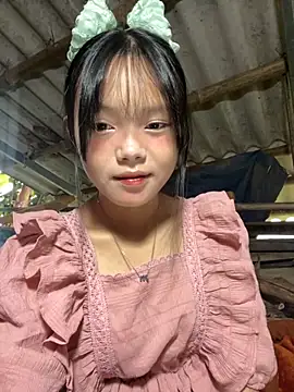 Snapshot of AdamLazis chatting on October 7, 12:52 am AdamLazis online show from October 7, 12:52 am