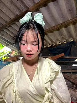 Snapshot of AdamLazis chatting on October 20, 12:55 am AdamLazis online show from October 20, 12:55 am