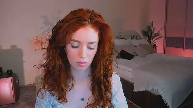 ChristinaConteeree online show from November 24, 7:13 pm