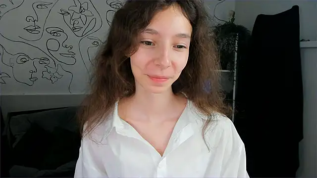 Snapshot of EmmanuellBrown chatting on October 24, 1:07 pm EmmanuellBrown online show from October 24, 1:07 pm