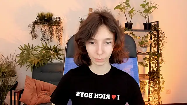 Snapshot of EmmanuellBrown chatting on November 30, 4:16 am EmmanuellBrown online show from November 30, 4:16 am