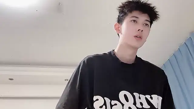 Snapshot of xiaojie2563 chatting on October 22, 12:38 pm xiaojie2563 online show from October 22, 12:38 pm