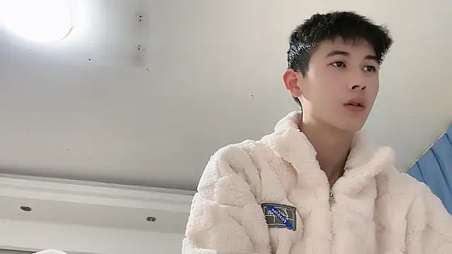 Snapshot of xiaojie2563 chatting on December 16, 11:26 am xiaojie2563 online show from December 16, 11:26 am