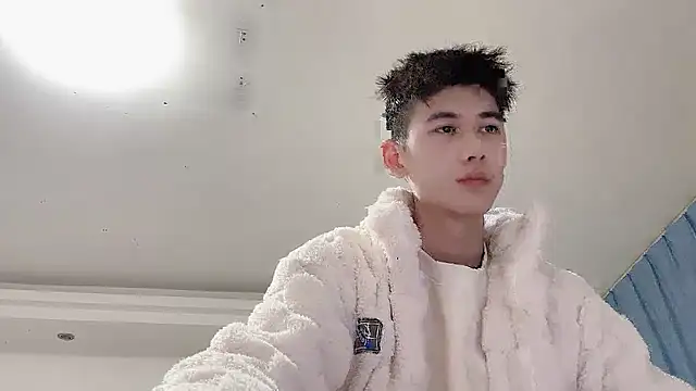 Snapshot of xiaojie2563 chatting on January 11, 12:10 pm xiaojie2563 online show from January 11, 12:10 pm