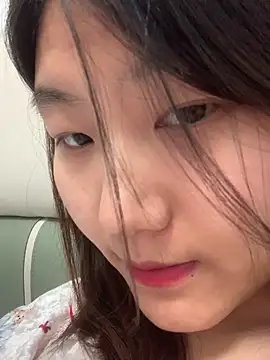 Snapshot of mmm6660 chatting on December 3, 1:42 pm mmm6660 online show from December 3, 1:42 pm