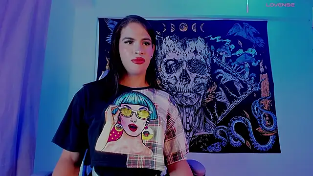 Snapshot of Mafer_Osorio chatting on November 10, 2:21 am Mafer Osorio online show from November 10, 2:21 am