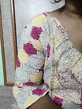 Snapshot of Monika_Telugu_Girl chatting on September 27, 1:49 pm Monika Telugu Girl online show from September 27, 1:49 pm