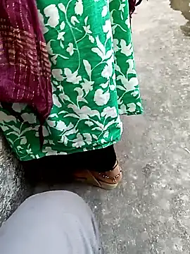 hiddennisha online show from October 16, 11:00 am