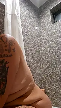 SparklesB1tch online show from November 13, 5:50 am