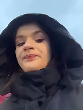 Snapshot of KittyQueeny chatting on November 29, 1:14 pm KittyQueeny online show from November 29, 1:14 pm