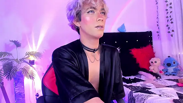 Cooperrosscute233 online show from February 14, 3:42 pm