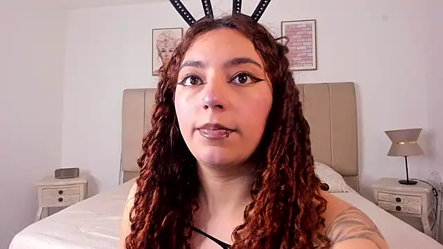 Snapshot of vane_vixen chatting on October 10, 5:12 pm vane vixen online show from October 10, 5:12 pm