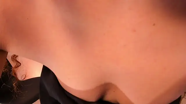 Snapshot of vane_vixen chatting on October 17, 8:22 pm vane vixen online show from October 17, 8:22 pm