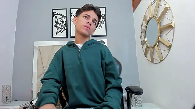 owen  johnson online show from October 8, 11:30 am