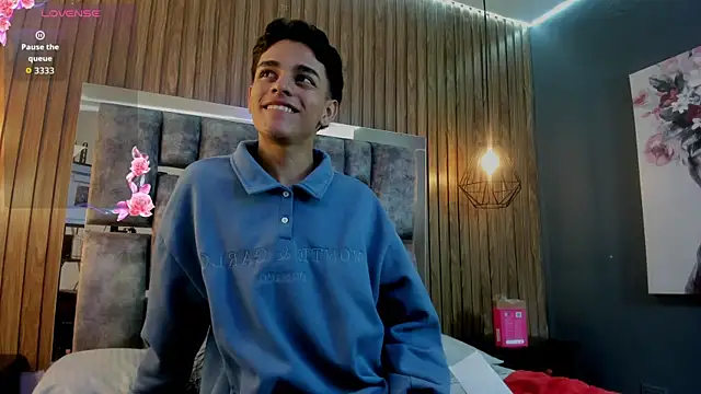 owen  johnson online show from November 15, 6:26 pm