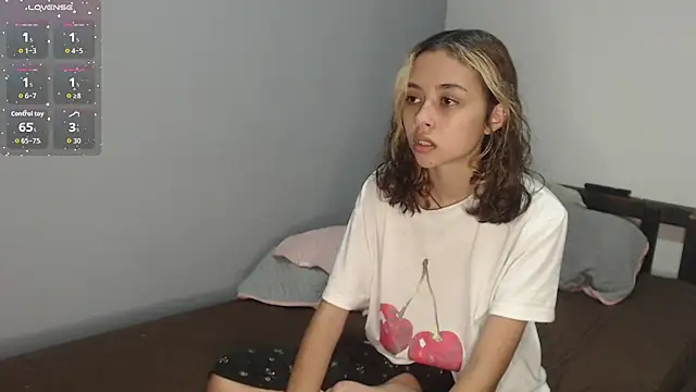 Snapshot of brisazanes chatting on October 3, 9:23 pm brisazanes online show from October 3, 9:23 pm